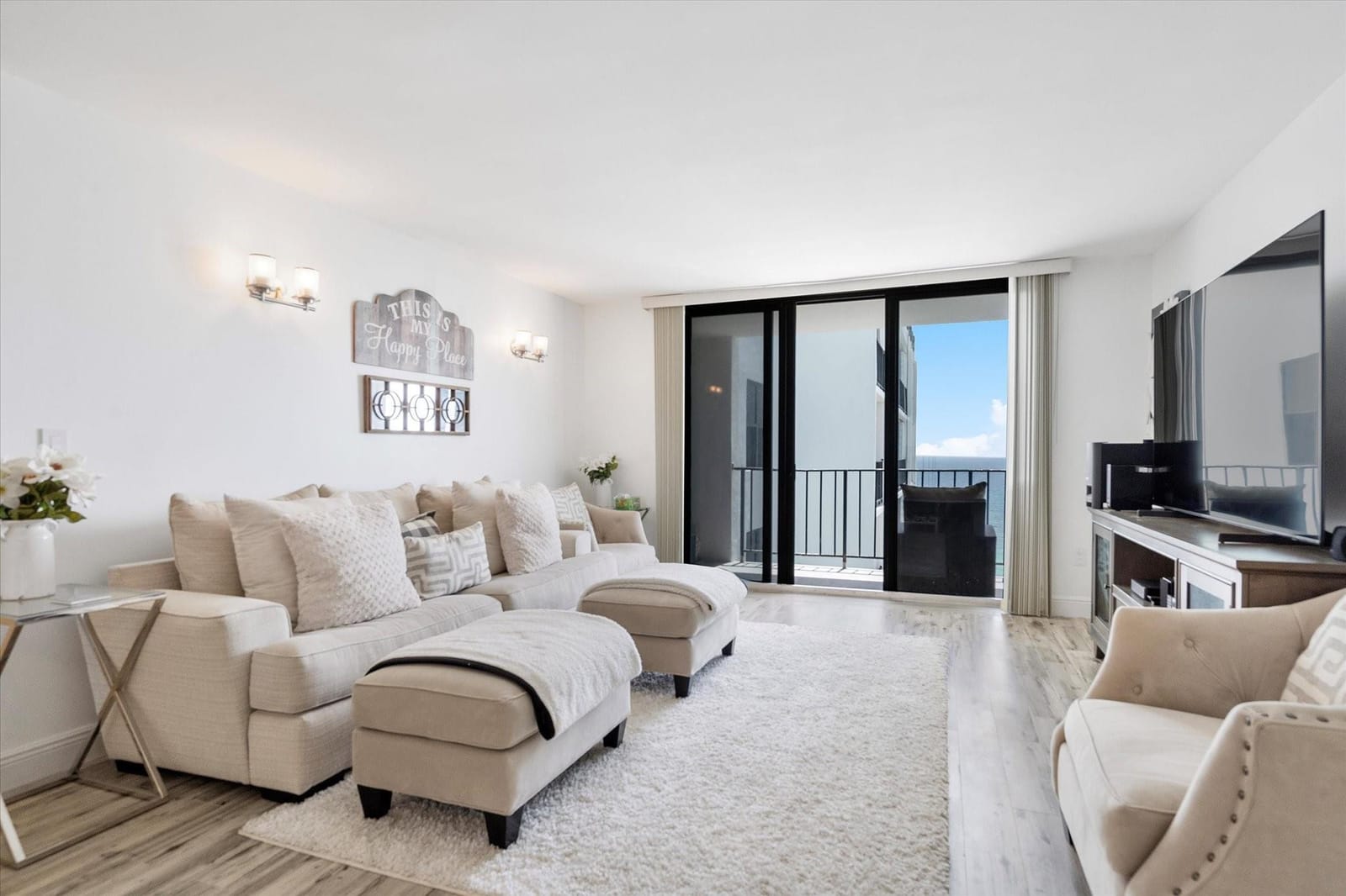 322 Buchanan Street PH5B — photo 4
