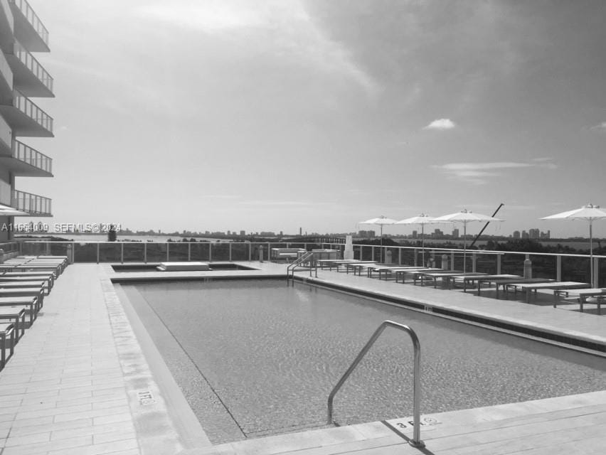 4250 Biscayne Boulevard 1211 — photo 11