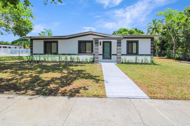 13885 NW 5th Avenue, North Miami, FL 33168