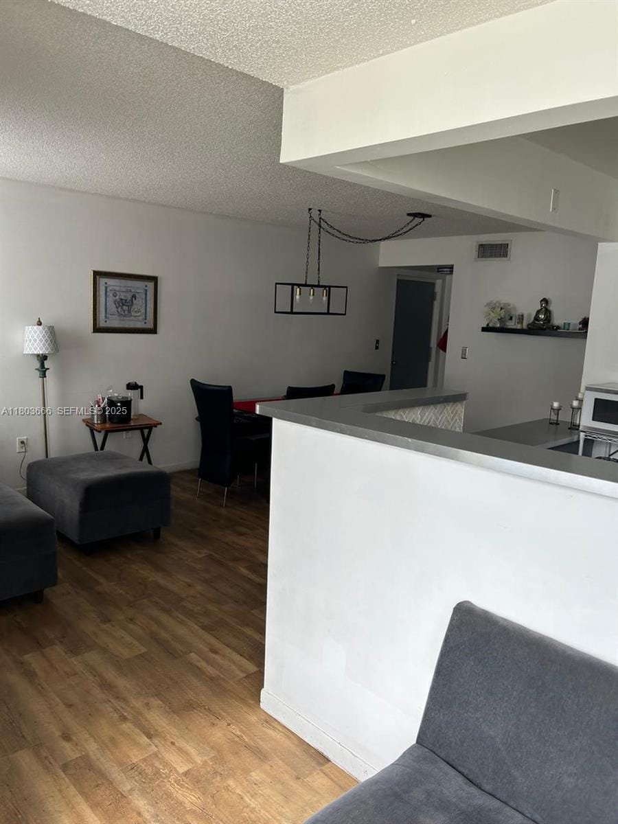 250 180th Drive 108 — photo 4