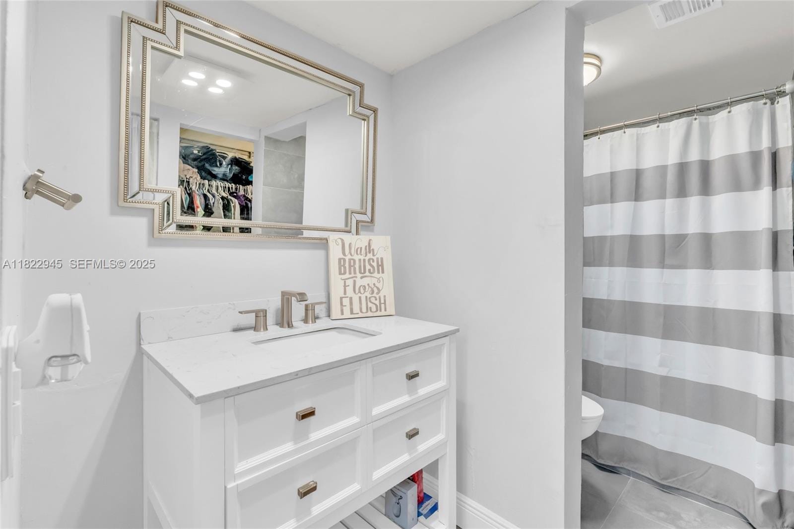 6728 SW 140th Court — photo 5