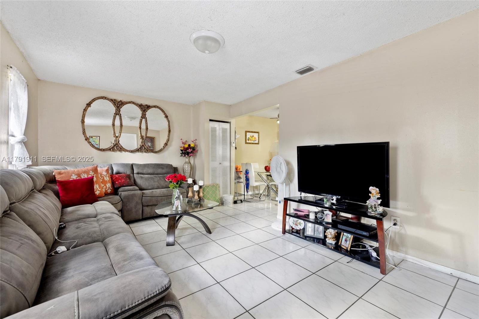 1922 NW 4th Street, Miami, FL 33125 photo 17