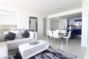 3101 Bayshore Drive 1906, Fort Lauderdale, FL 33304
