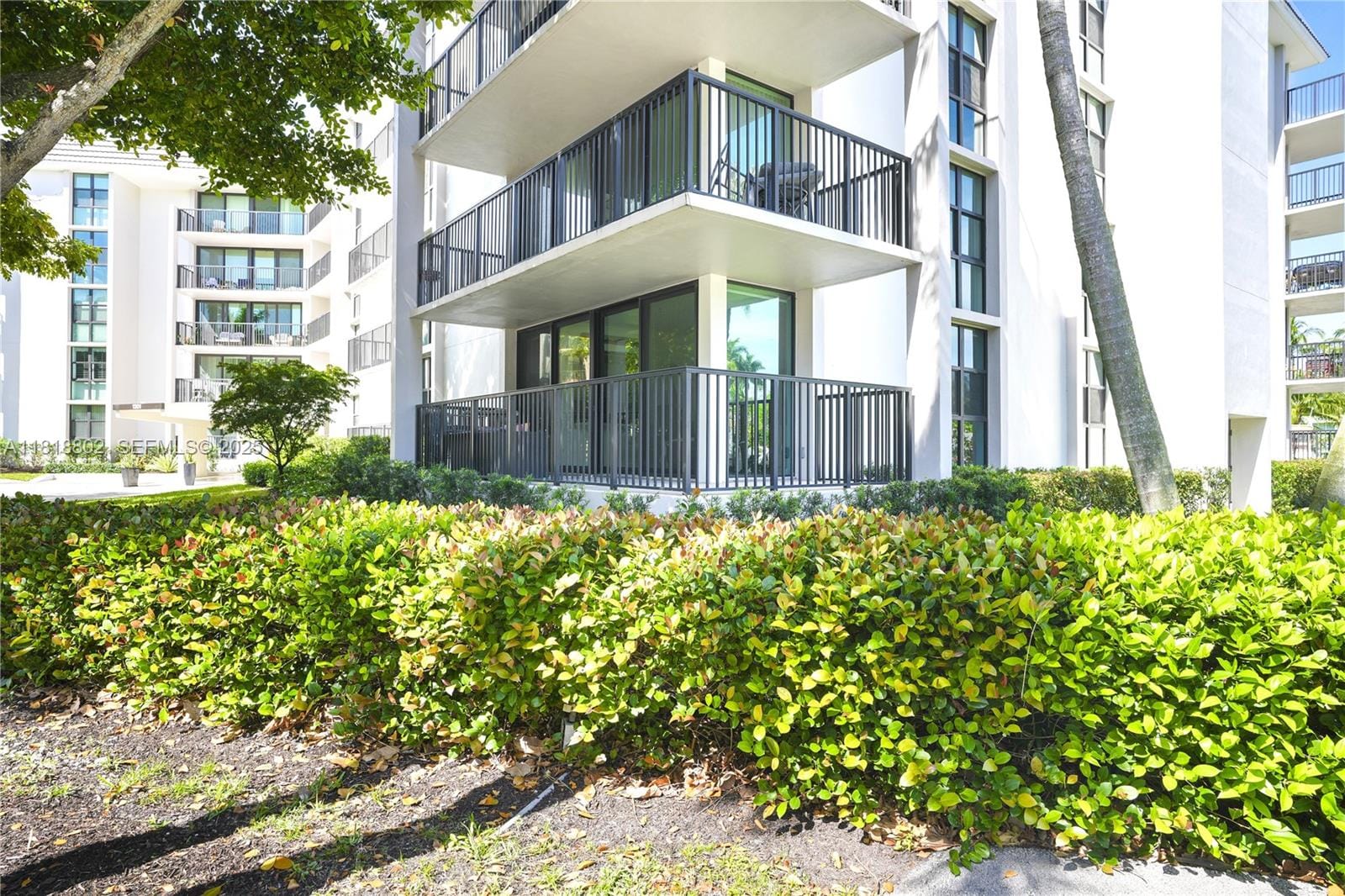 1301 River Reach Drive 110 — photo 2