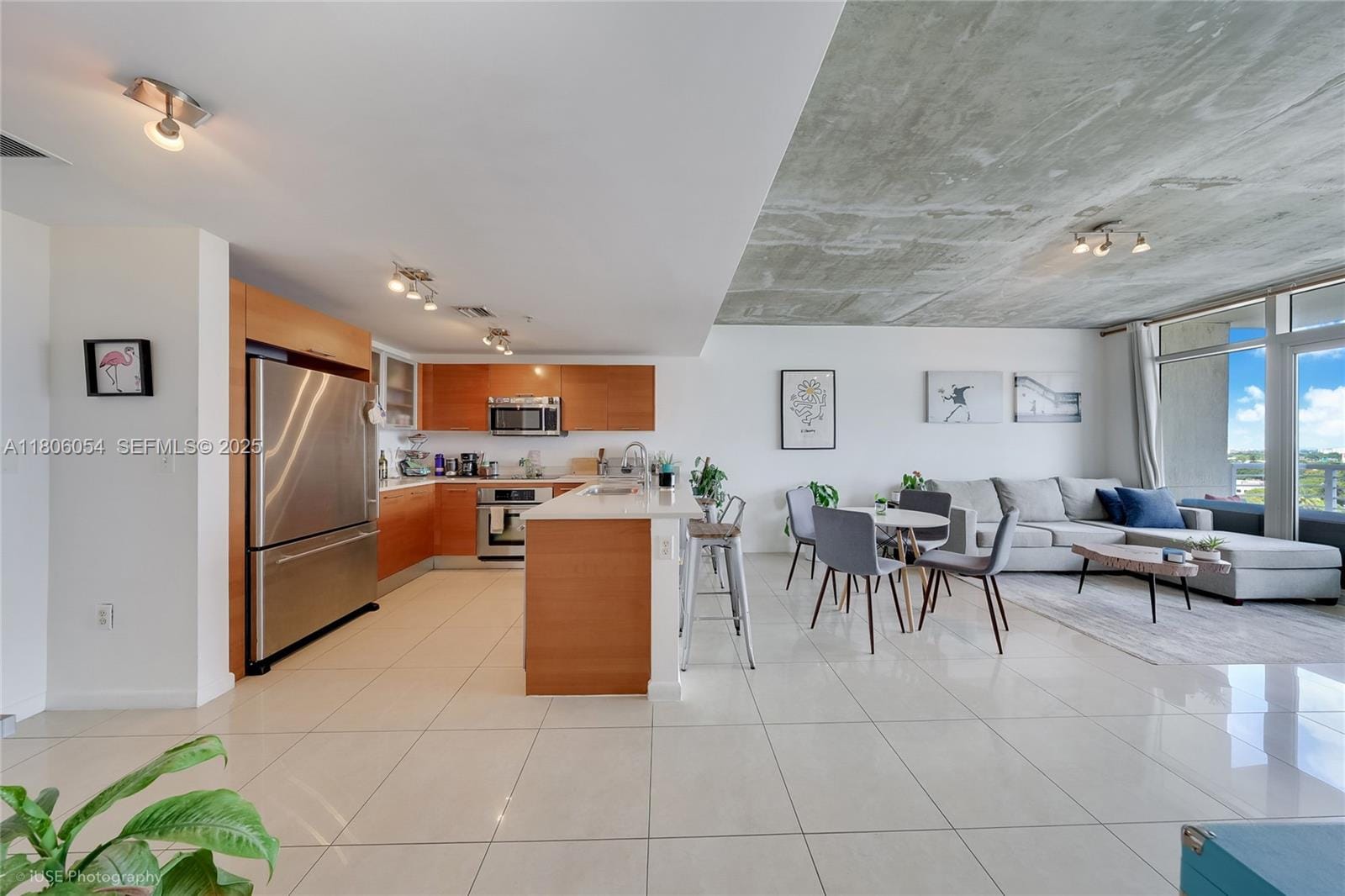 3250 NE 1st Avenue 1007 — photo 6