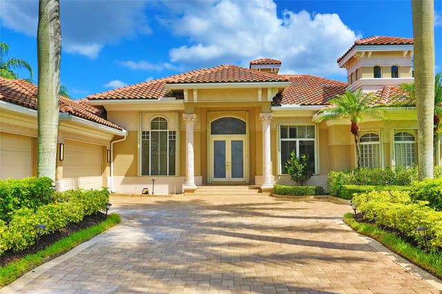 10771 Hawks Vista Street, sold in Hawks Landing, Plantation, FL