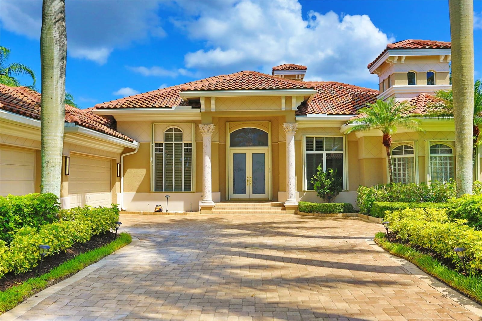 10771 Hawks Vista Street, Plantation, FL 33324