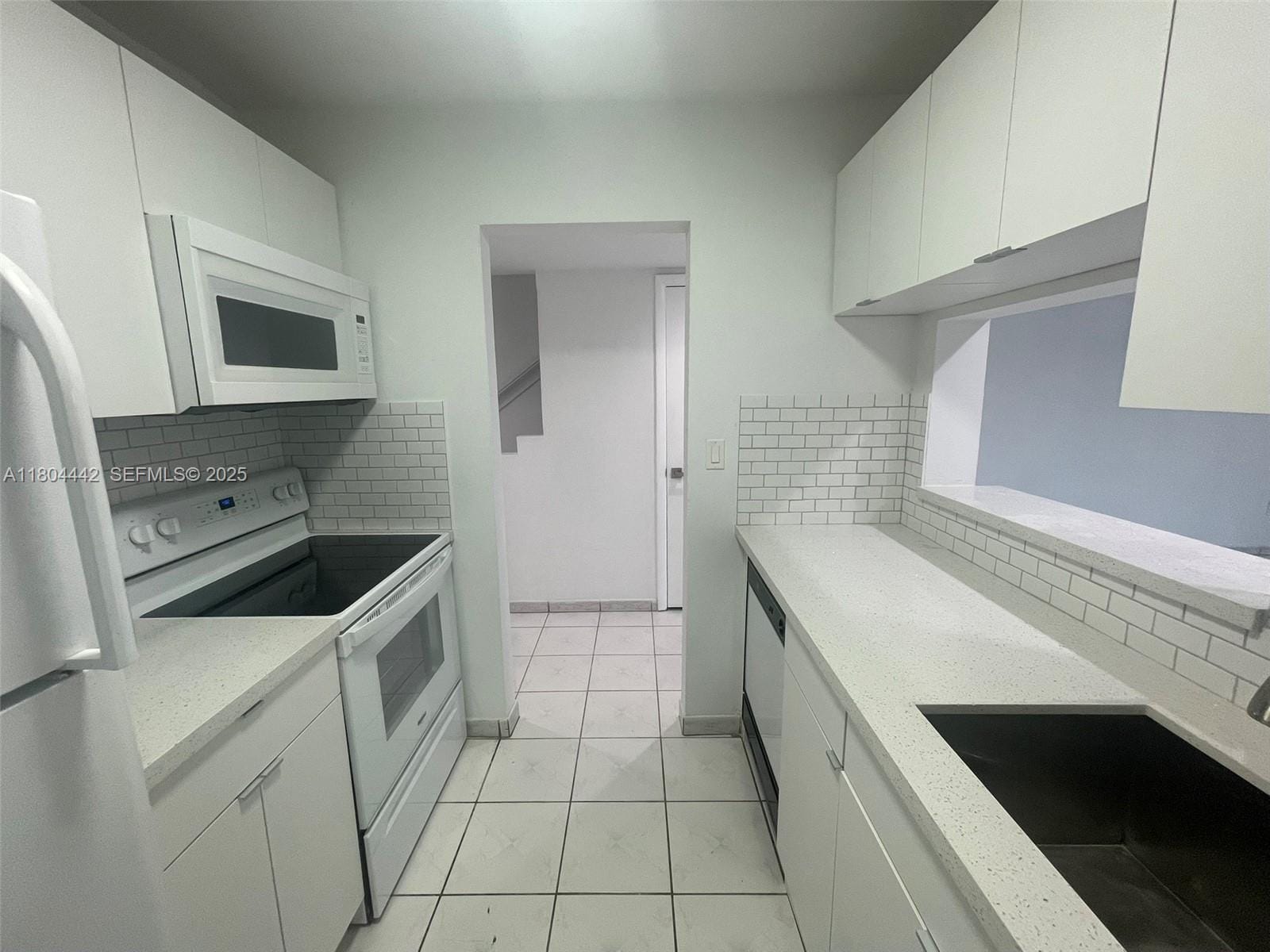 310 NW 107th Avenue 208, Miami, FL 33172 photo 16