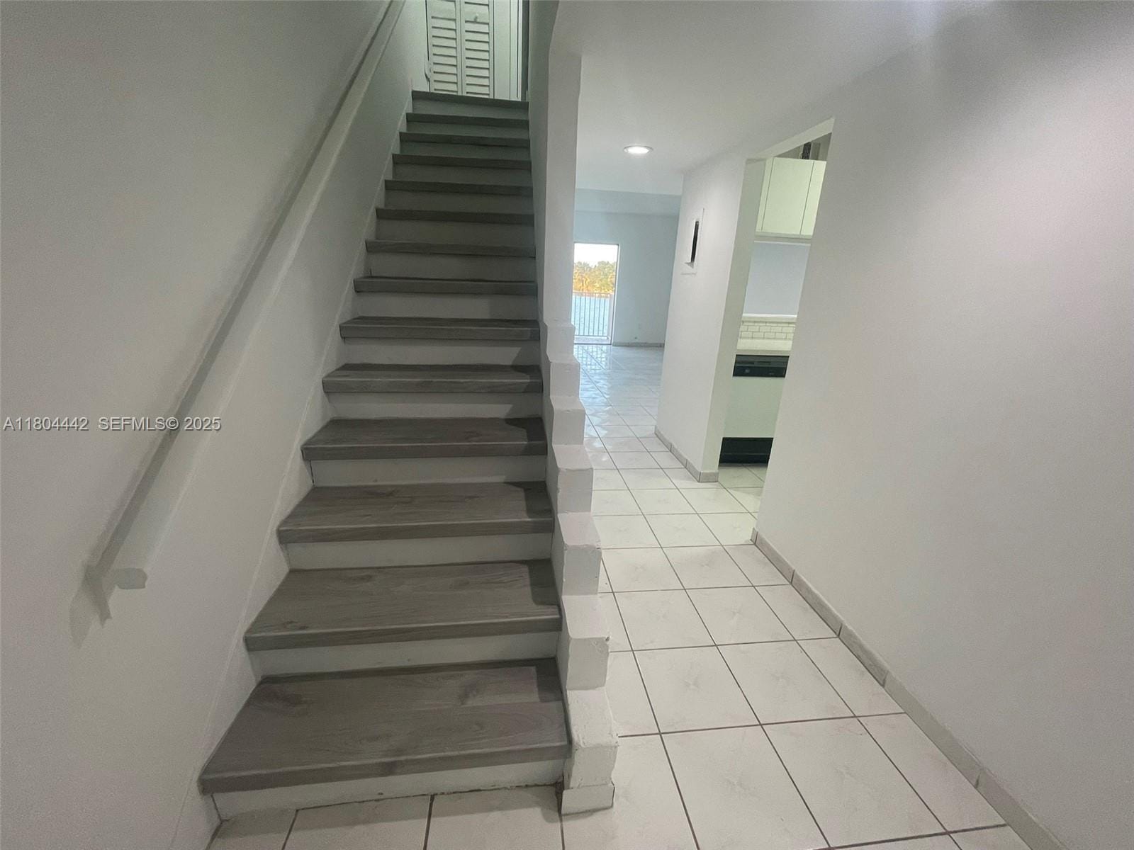 310 NW 107th Avenue 208, Miami, FL 33172 photo 19