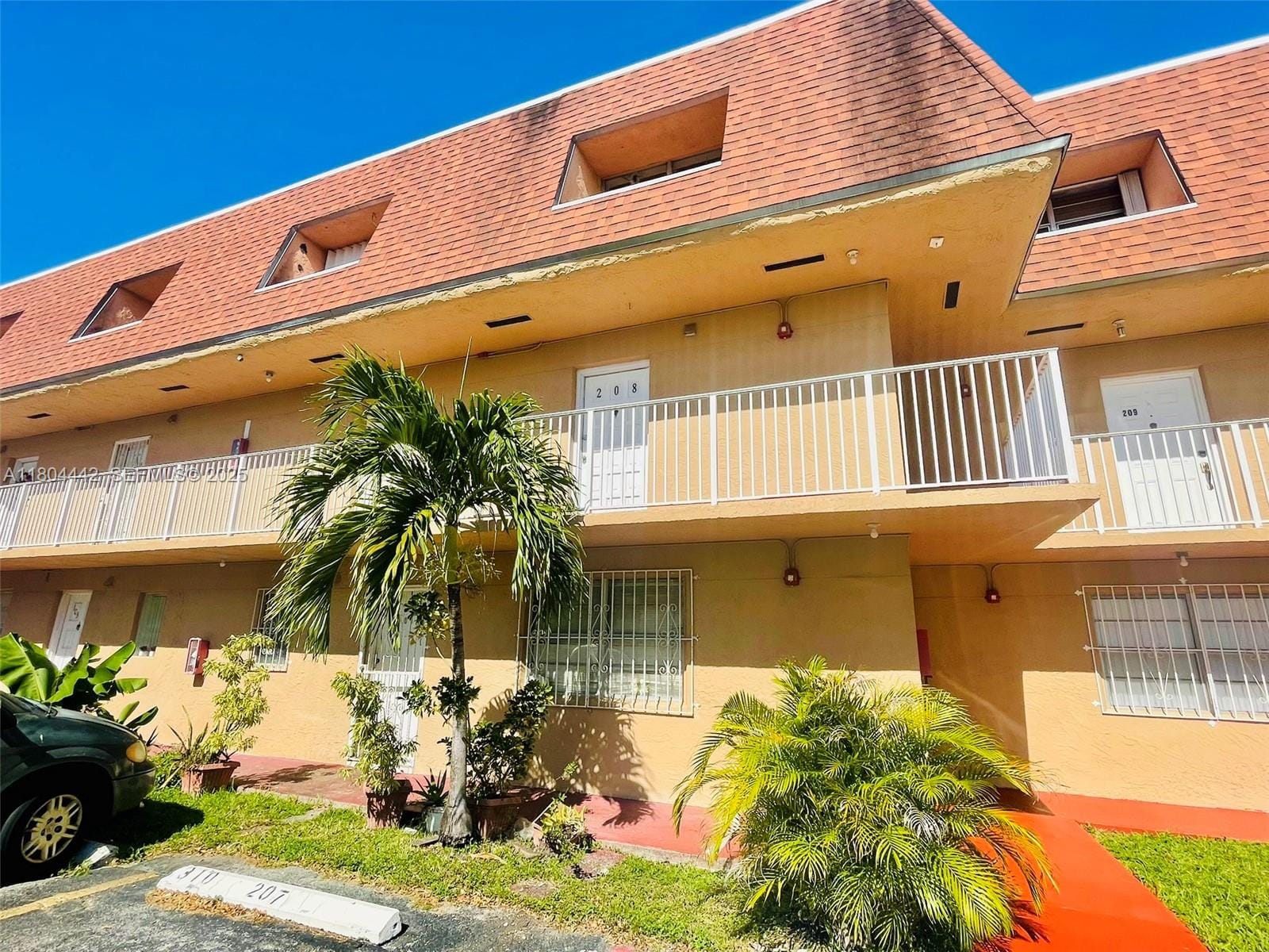 310 NW 107th Avenue 208, Miami, FL 33172 photo 3