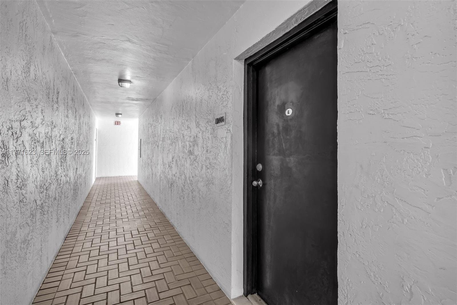 2150 SW 16th Avenue 406, Miami, FL 33145 photo 2