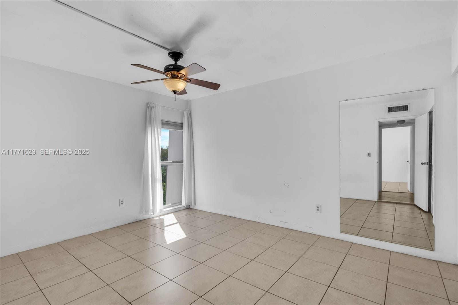 2150 SW 16th Avenue 406, Miami, FL 33145 photo 5