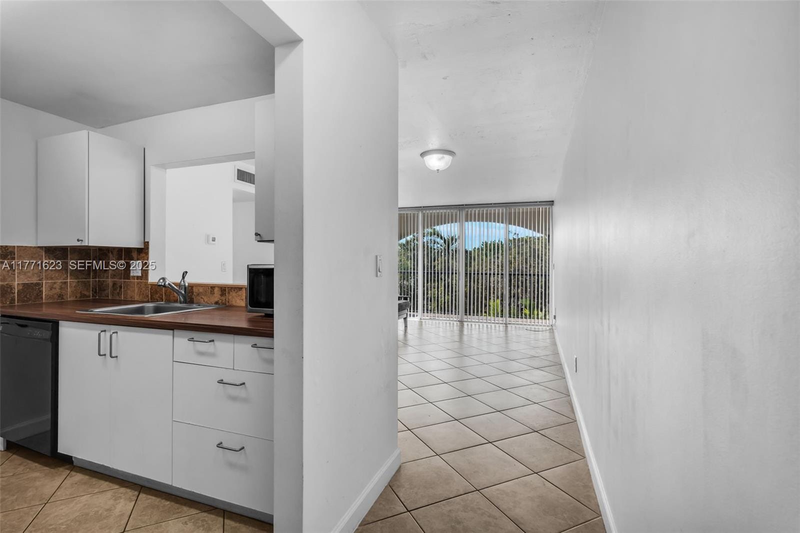 2150 SW 16th Avenue 406, Miami, FL 33145 photo 7
