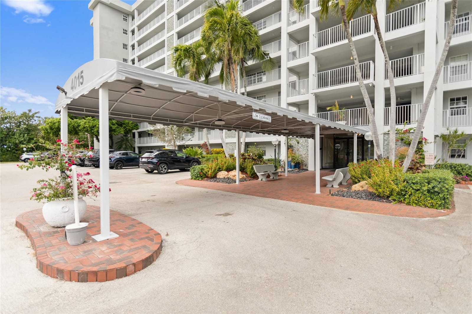 4015 W Palm Aire Drive 305, Pompano Beach, FL 33069 photo 28