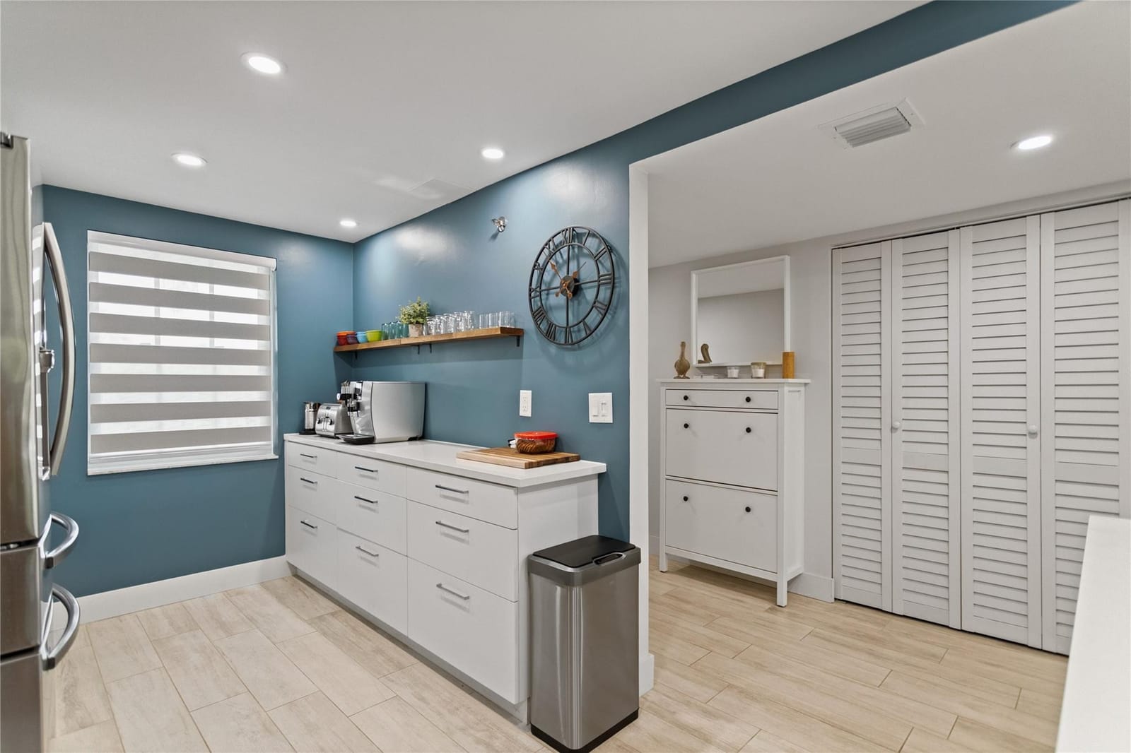4015 W Palm Aire Drive 305 — photo 7