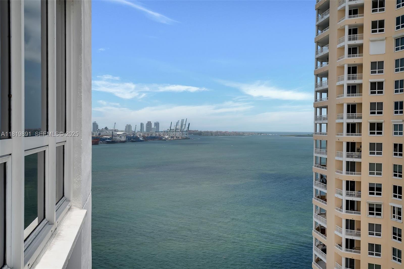 848 Brickell Key Drive 1803, Miami, FL 33131 photo 15