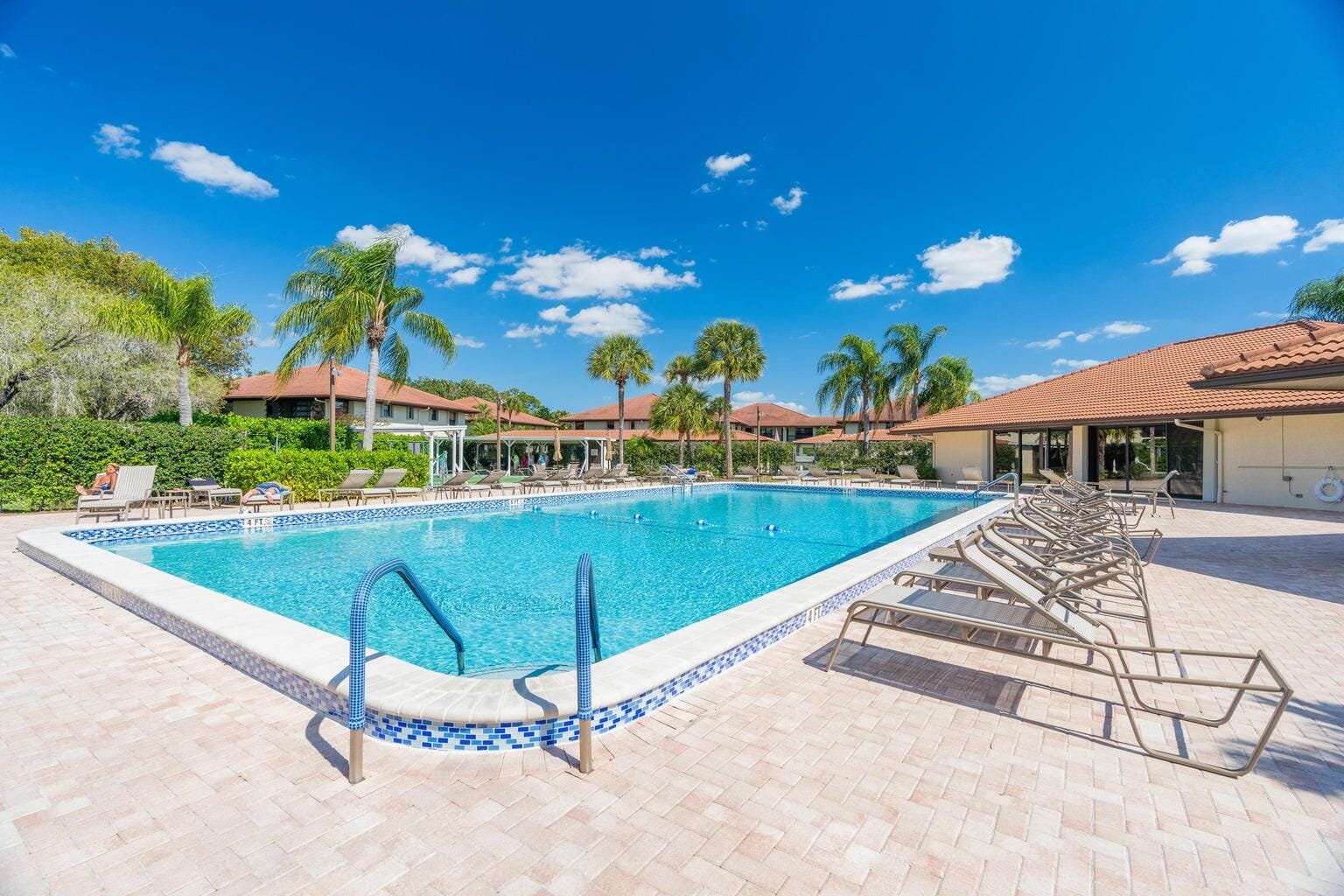331 SW South River Drive 107, Stuart, FL 34997 photo 21