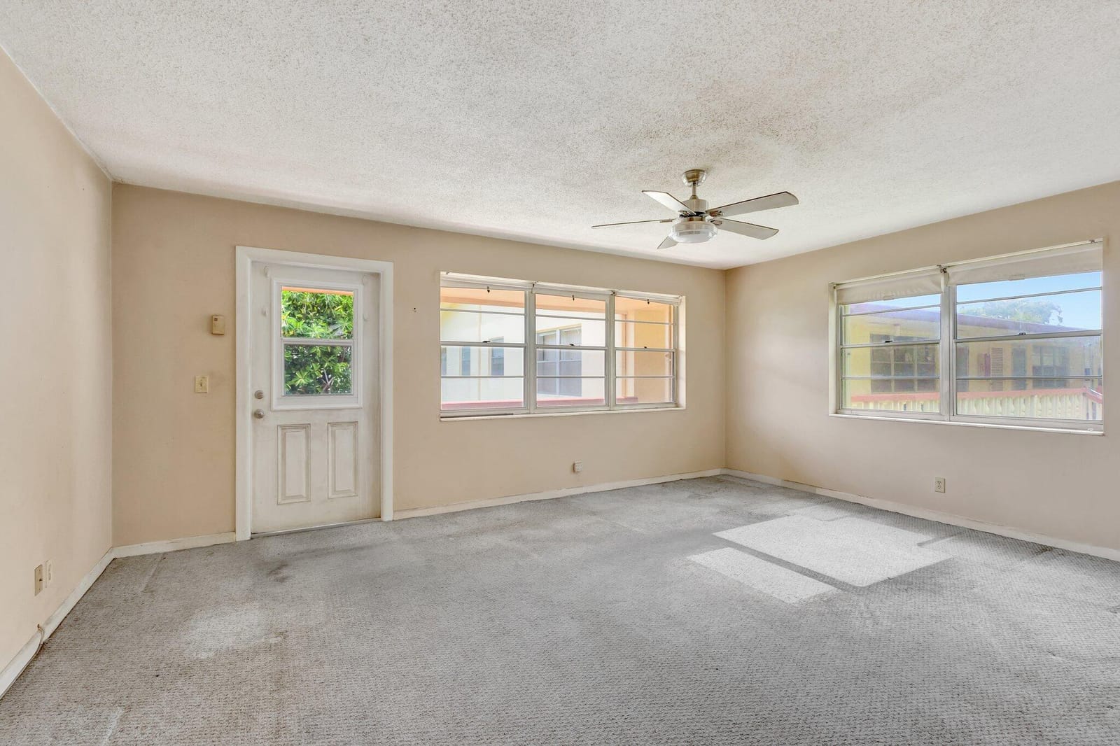 47 Camden B — photo 12