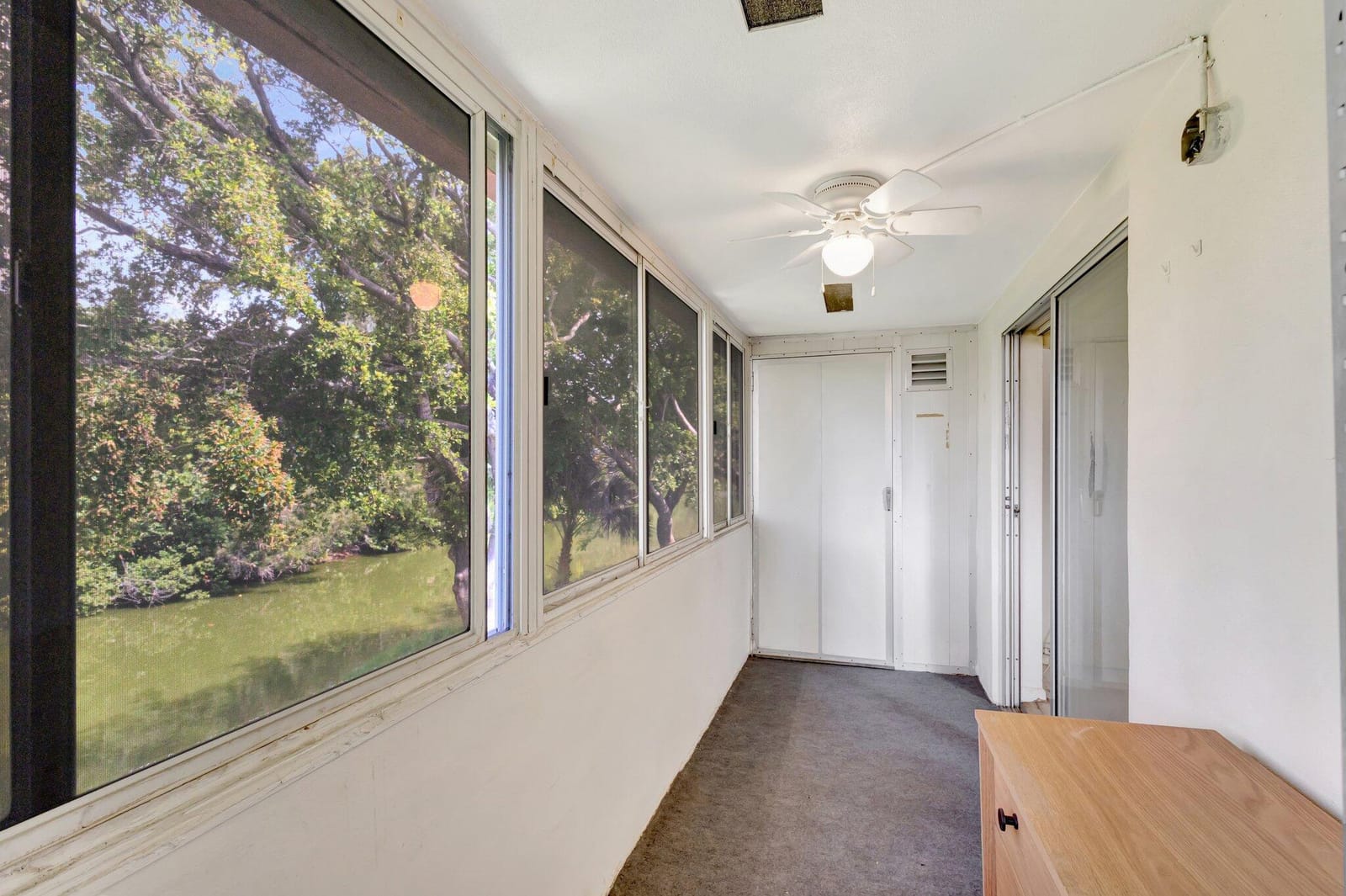 47 Camden B, West Palm Beach, FL 33417 photo 25