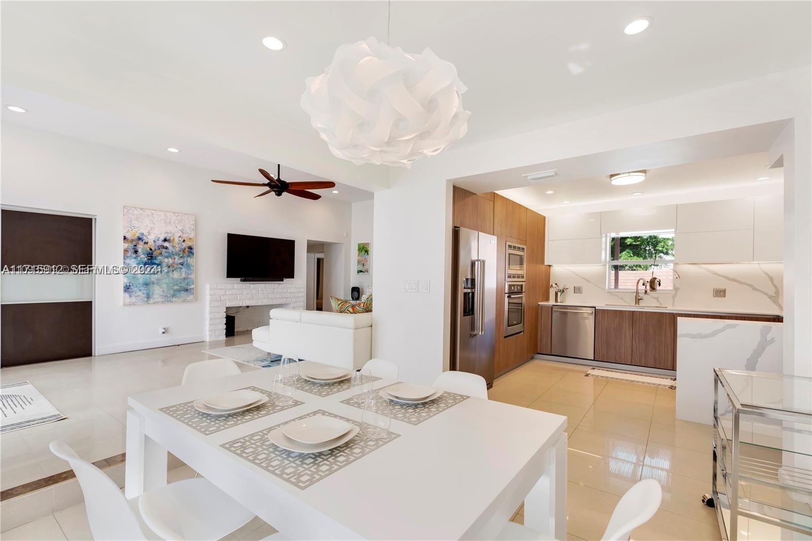 211 190th Street, Sunny Isles Beach, FL 33160 photo 8
