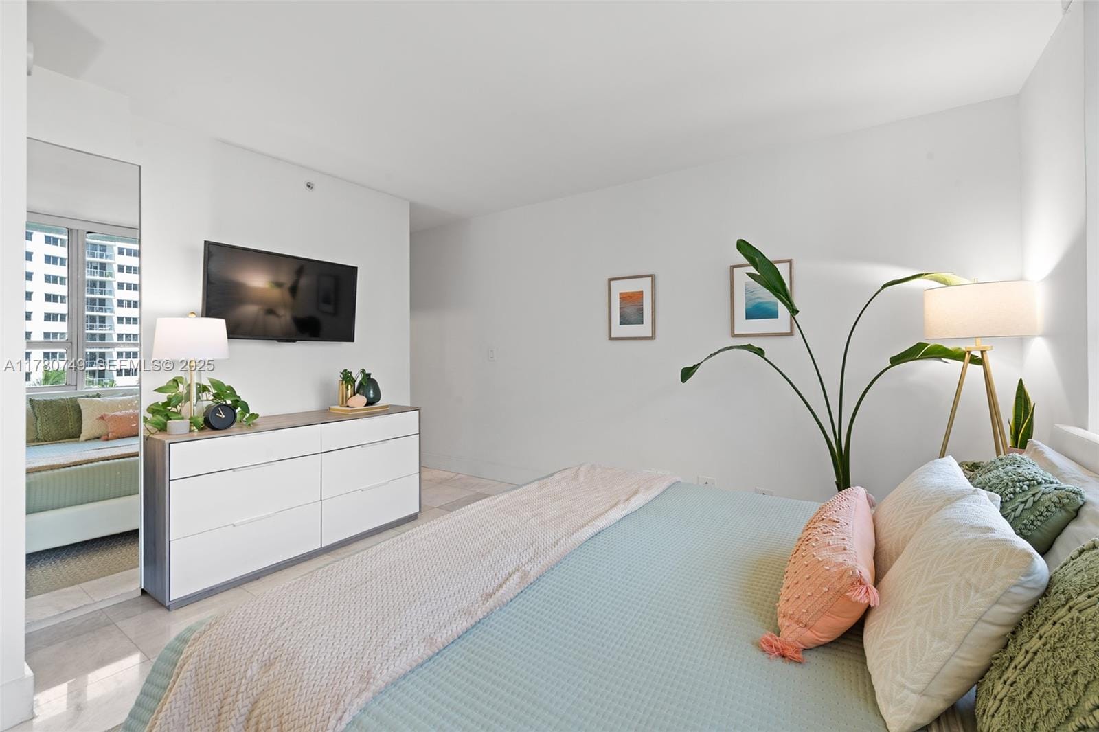 1500 Bay Road 668S, Miami Beach, FL 33139 photo 4