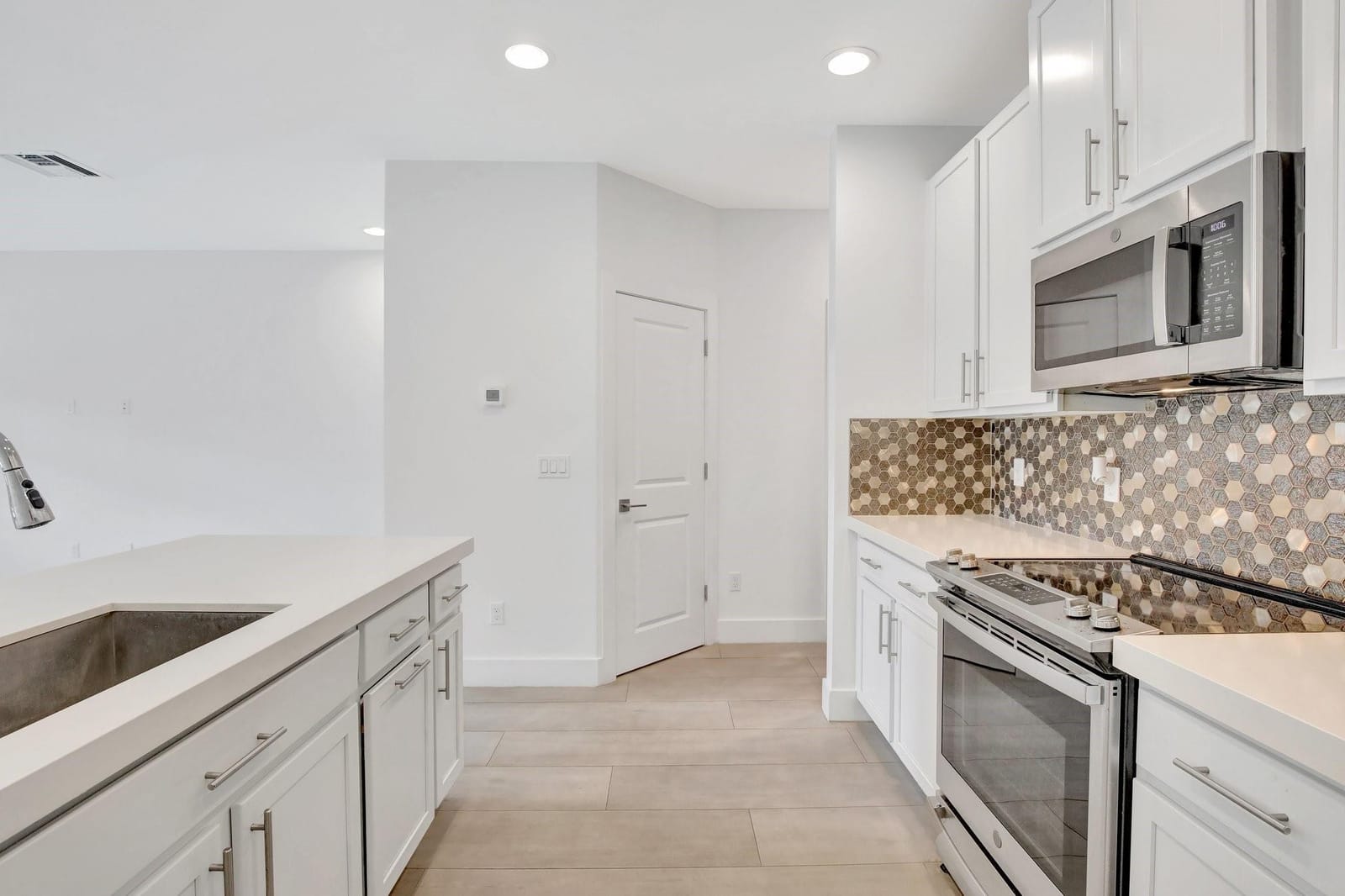 4444 E Aqua Bella Lane — photo 11
