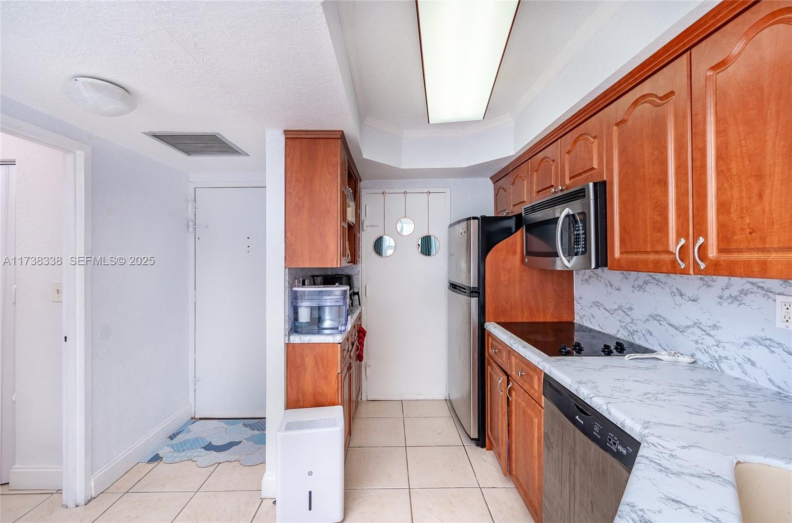 2899 Collins Avenue 833, Miami Beach, FL 33140 photo 12