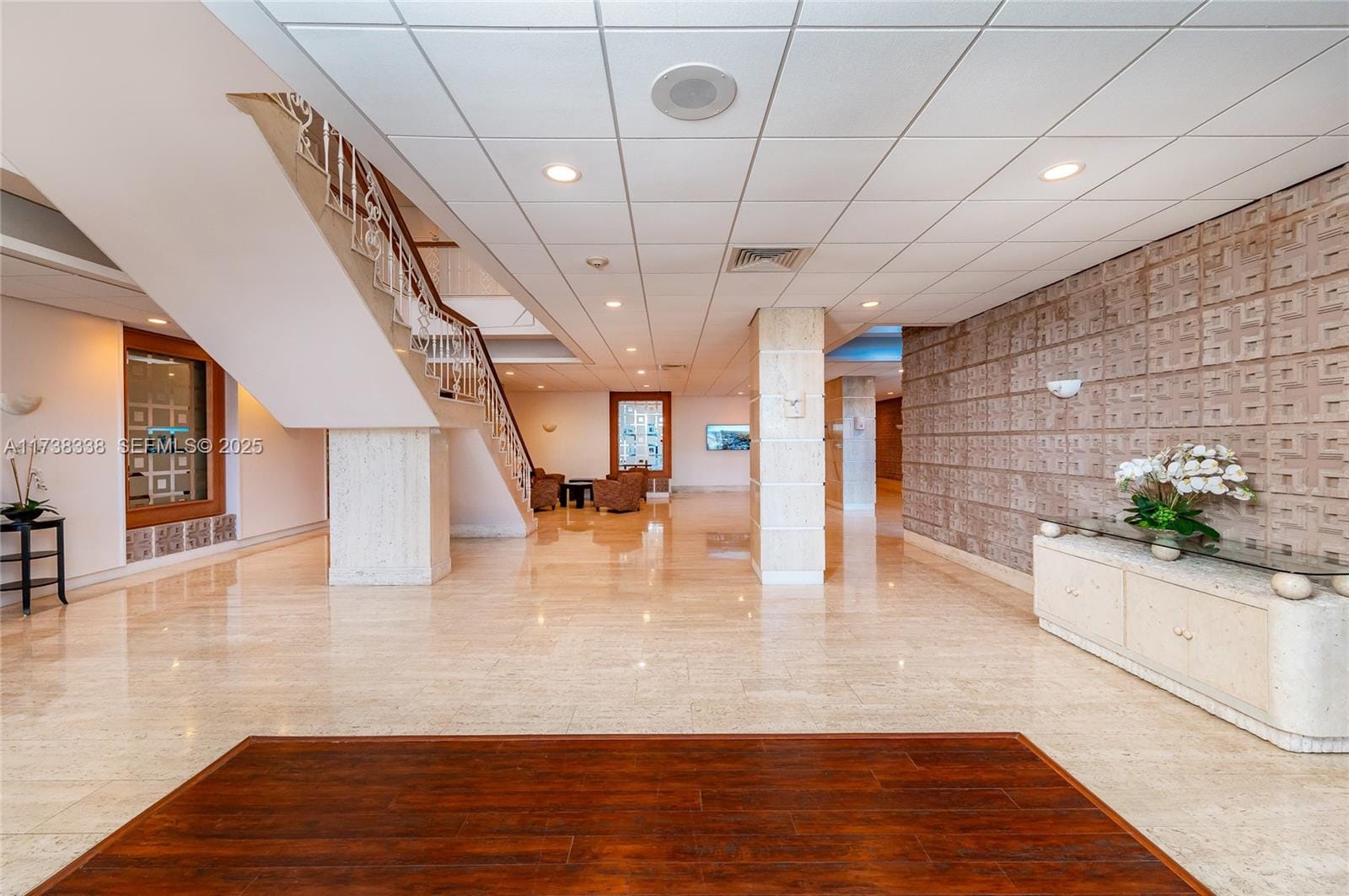 2899 Collins Avenue 833, Miami Beach, FL 33140 photo 20