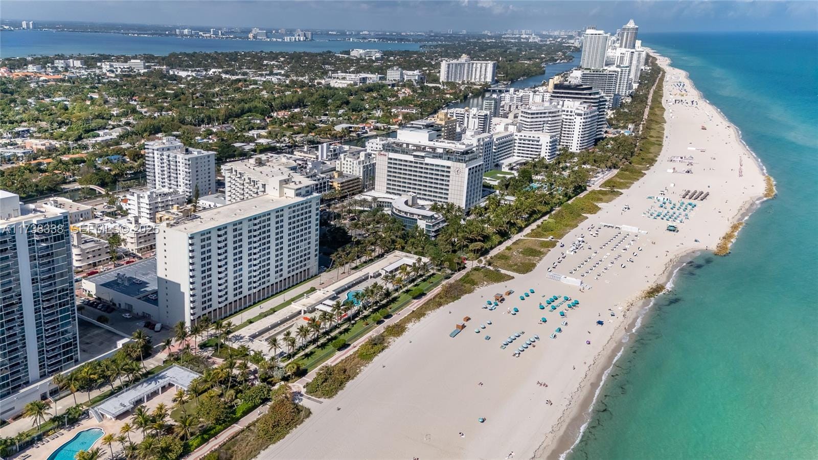 2899 Collins Avenue 833, Miami Beach, FL 33140 photo 24