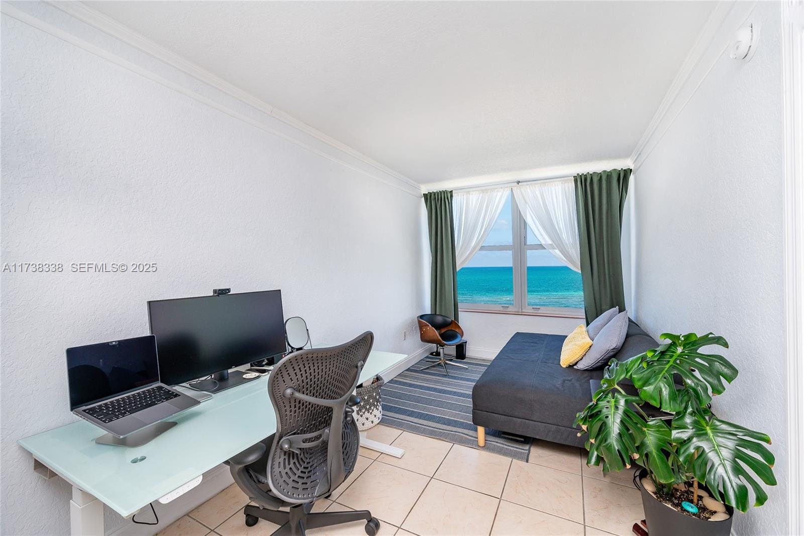 2899 Collins Avenue 833, Miami Beach, FL 33140 photo 10