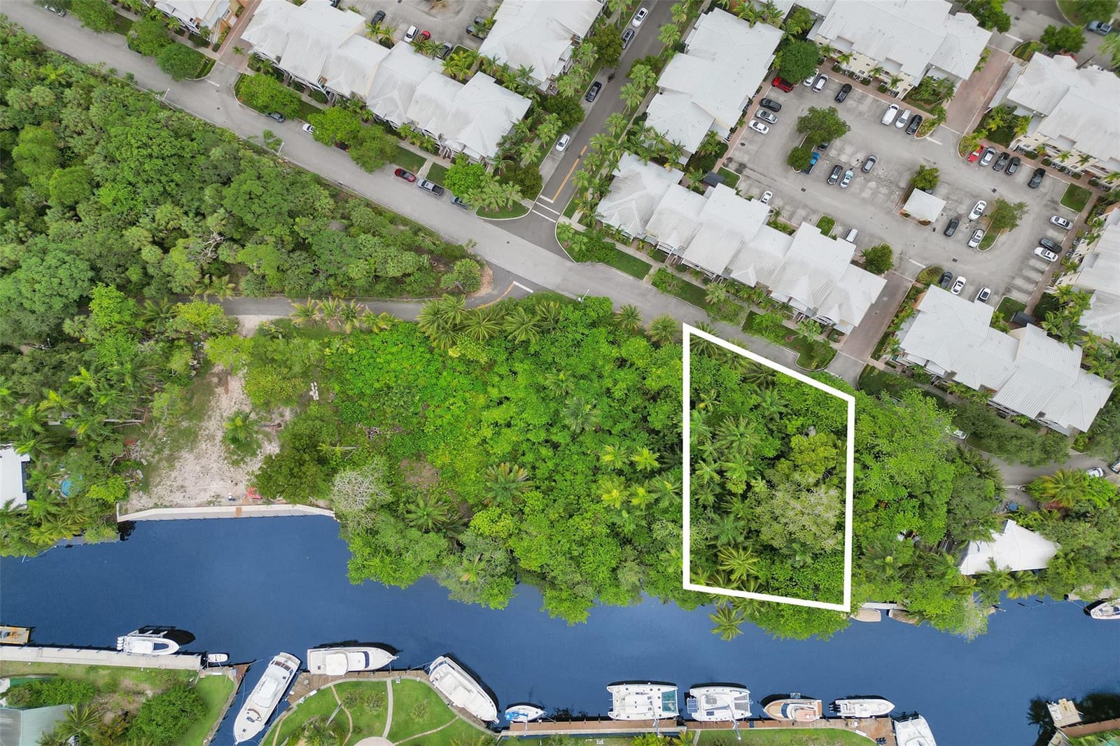 SW 14th Avenue, Fort Lauderdale, FL 33312 photo 2