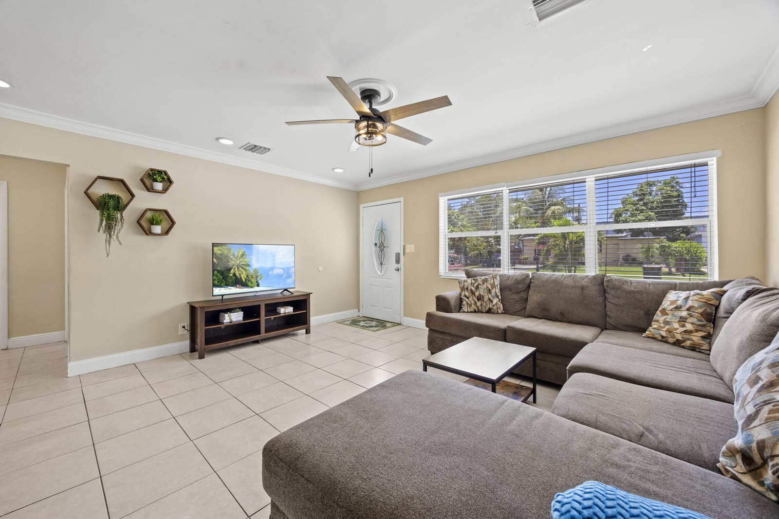 301 Southridge Road, Delray Beach, FL 33444 photo 7
