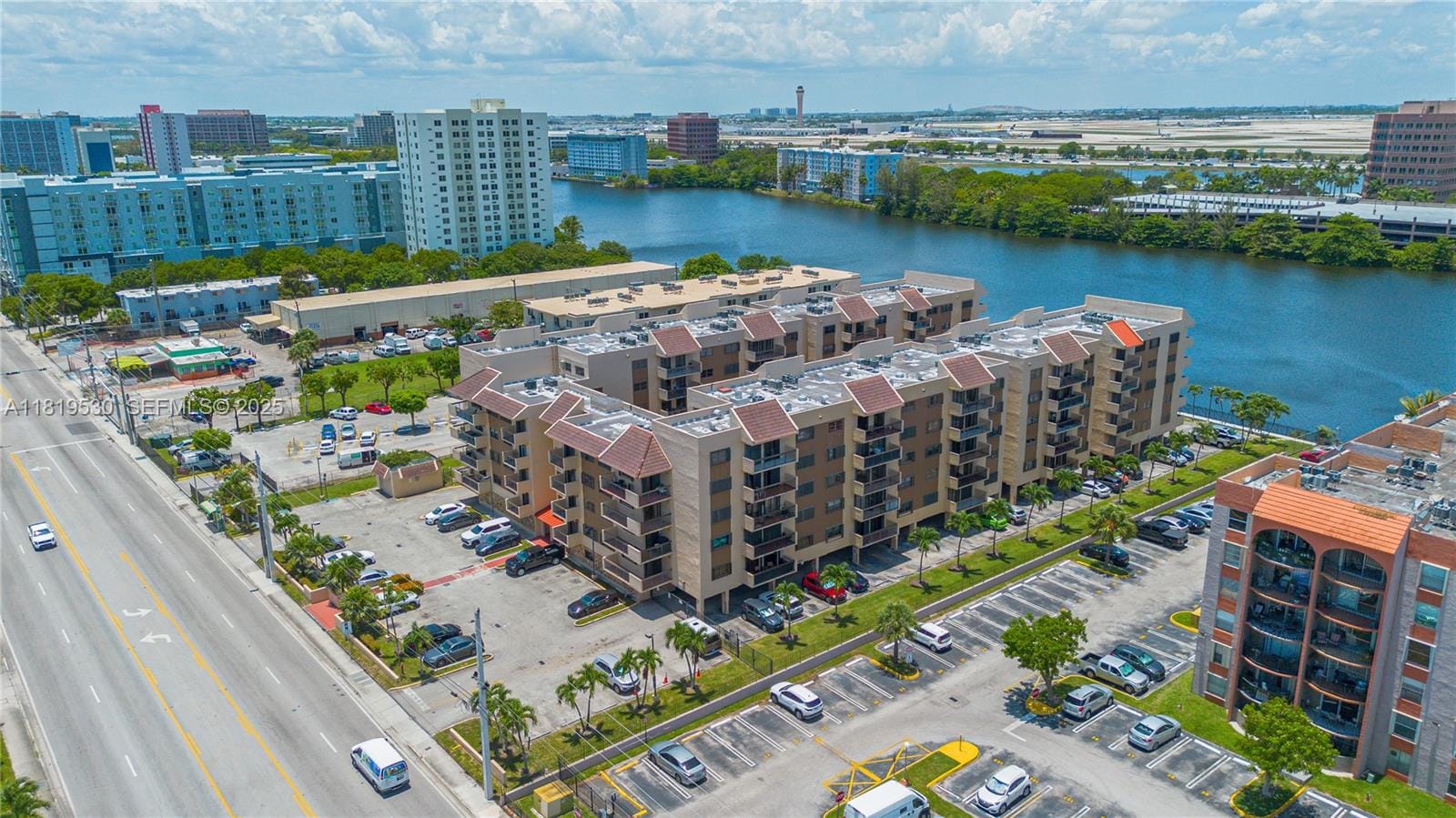 5249 NW 7th Street 103, Miami, FL 33126 photo 22