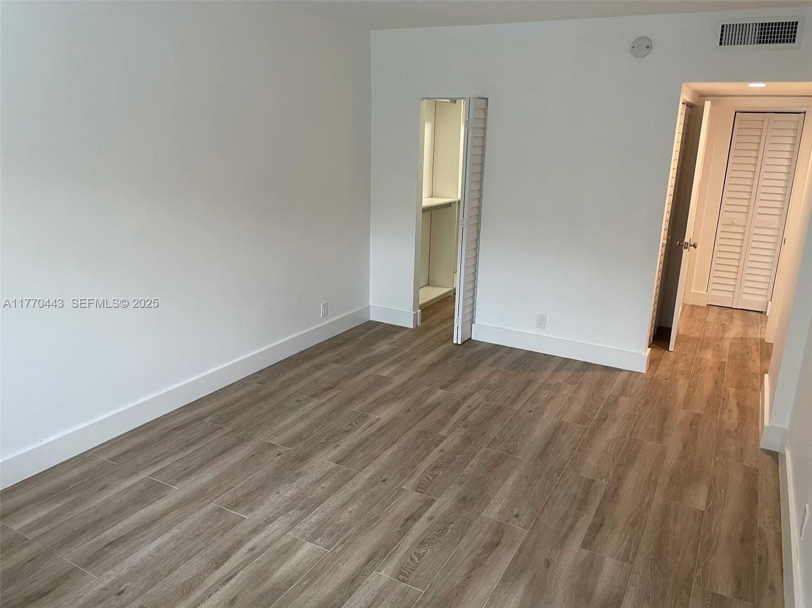 100 Edgewater Drive 101 — photo 7