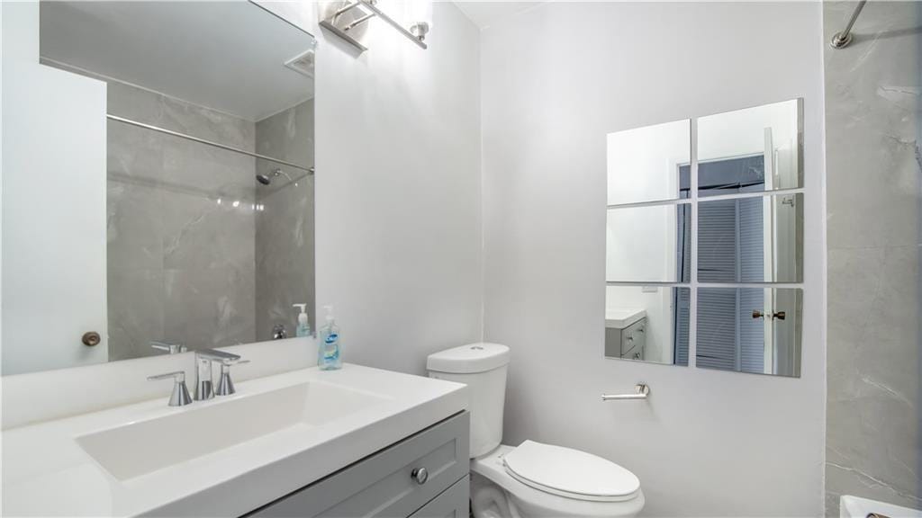 410 SE 11th Court 1 — photo 9