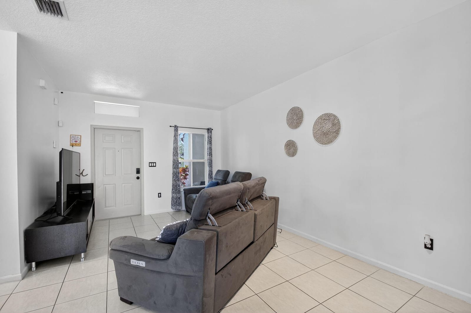 320 N Palm Villas Way — photo 11