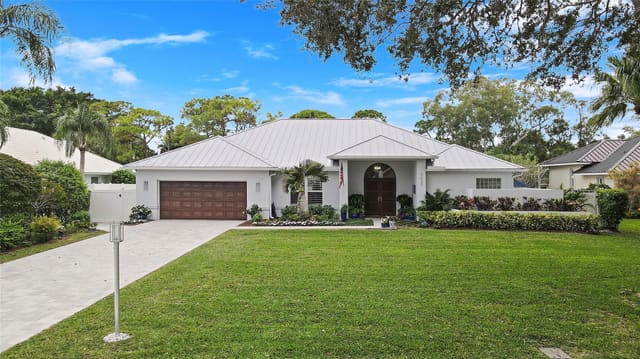 5620 Old Mystic Court, sold in Pennock Pointe Estates, Jupiter, FL