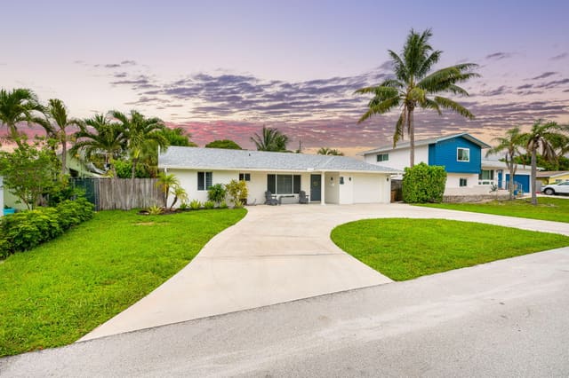 29 SE 8th Avenue, sold in Deerfield Beach Estates, Deerfield Beach, FL