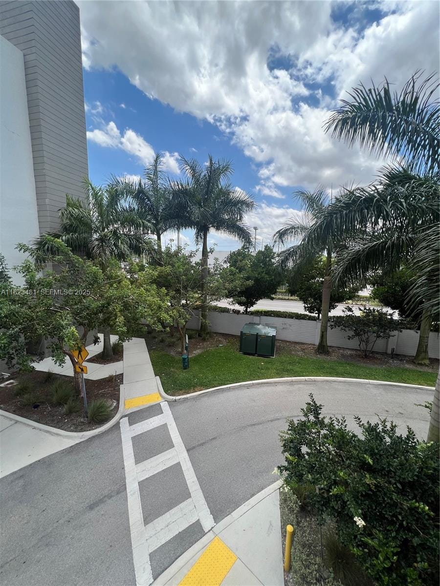7661 NW 107th Avenue 207, Doral, FL 33178 photo 30