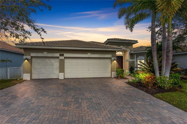 563 SW Lost River Road, Stuart, FL 34997