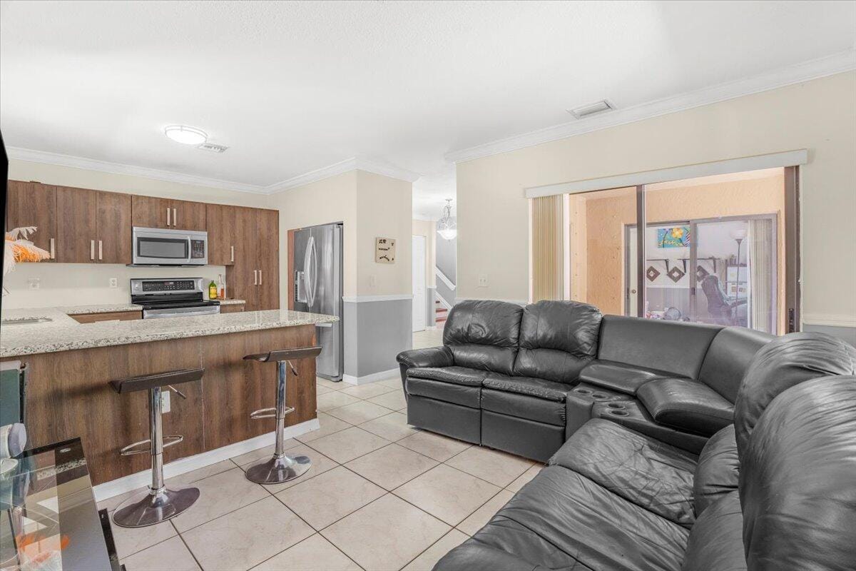 18103 SW 143rd Place, Miami, FL 33177 photo 18