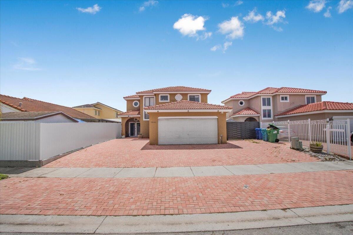 18103 SW 143rd Place — photo 4