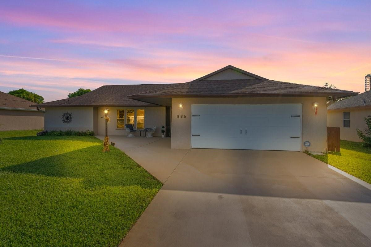 886 SE Odonnell Lane, Port St. Lucie, FL 34983, Port St Lucie