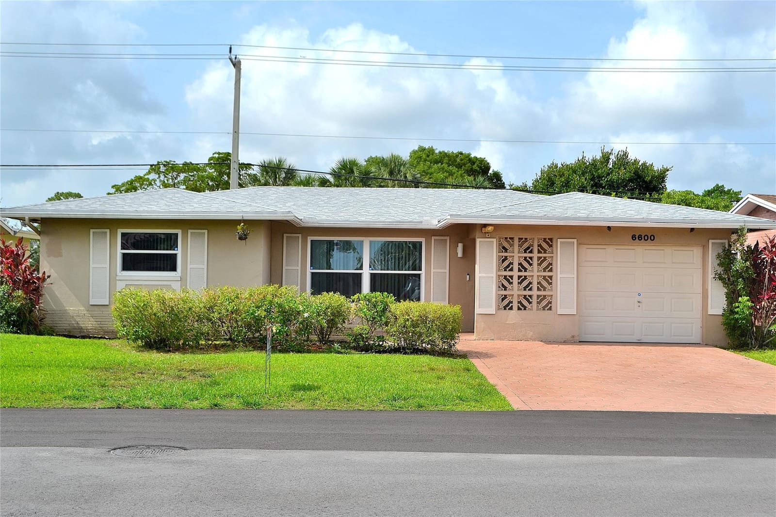 6600 NW 57th Court, Tamarac, FL 33321