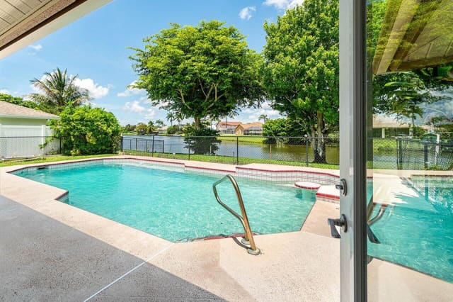 145 Waterway Road, sold in Crestwood Unit 1 Pl 1, Royal Palm Beach, FL