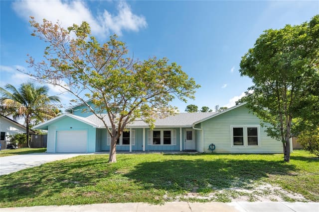 219 Bobwhite Road, Royal Palm Beach, FL 33411