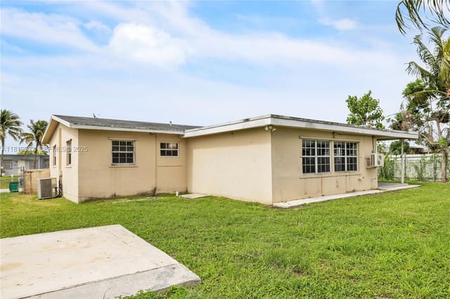 11735 SW 185th Street, Miami, FL 33177