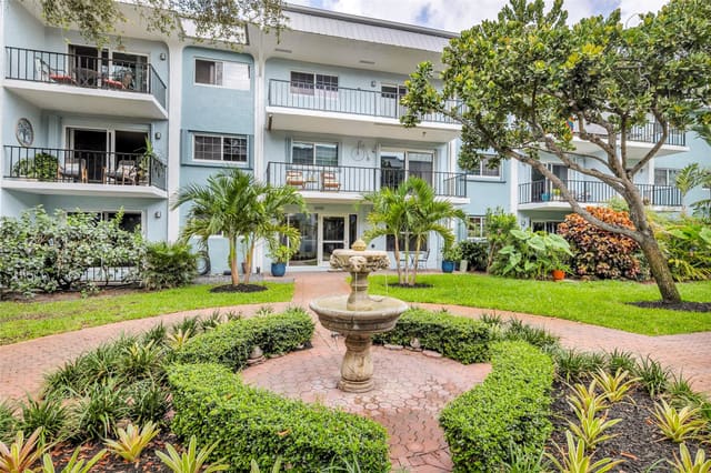 3000 NE 5th Terrace 215A, Wilton Manors, FL 33334