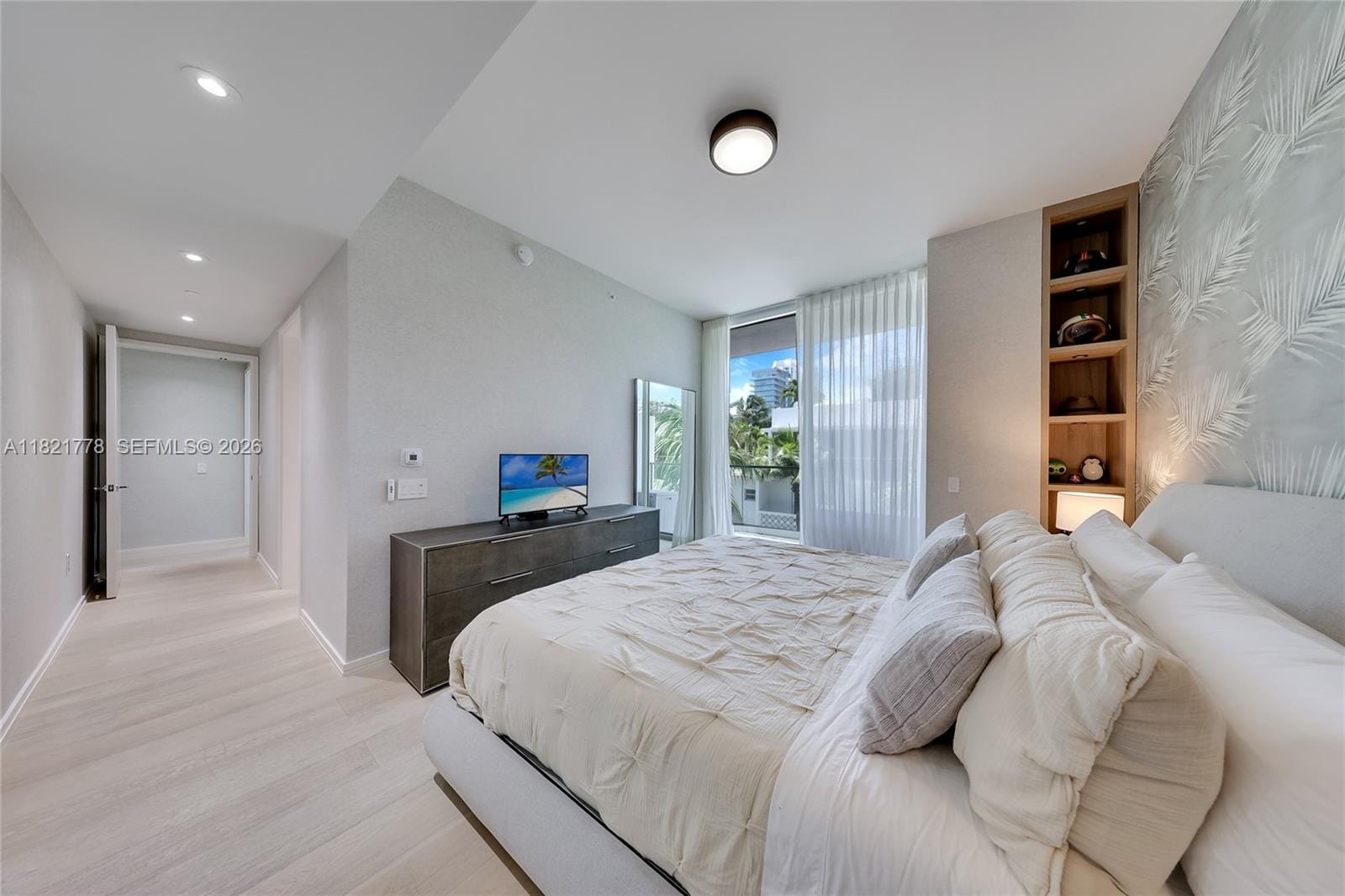 300 Collins Avenue 3D — photo 7