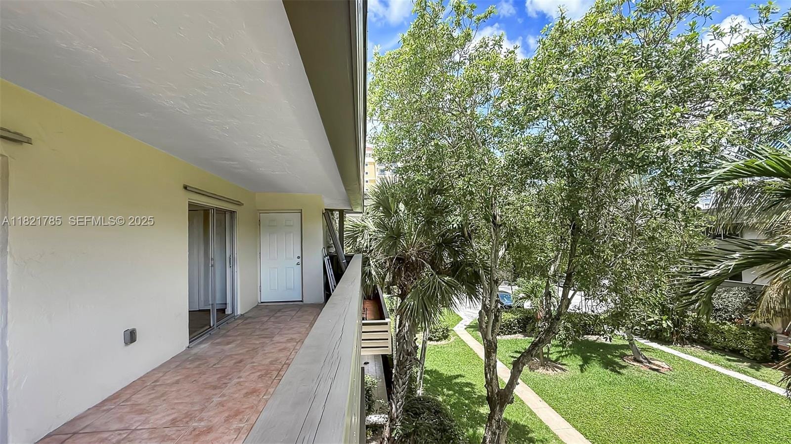 8335 SW 72nd Avenue 315D — photo 12